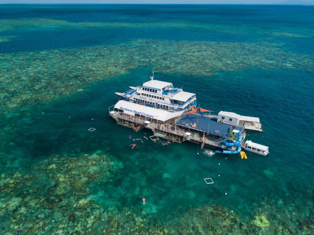 great barrier reef cruise, great barrier reef tours